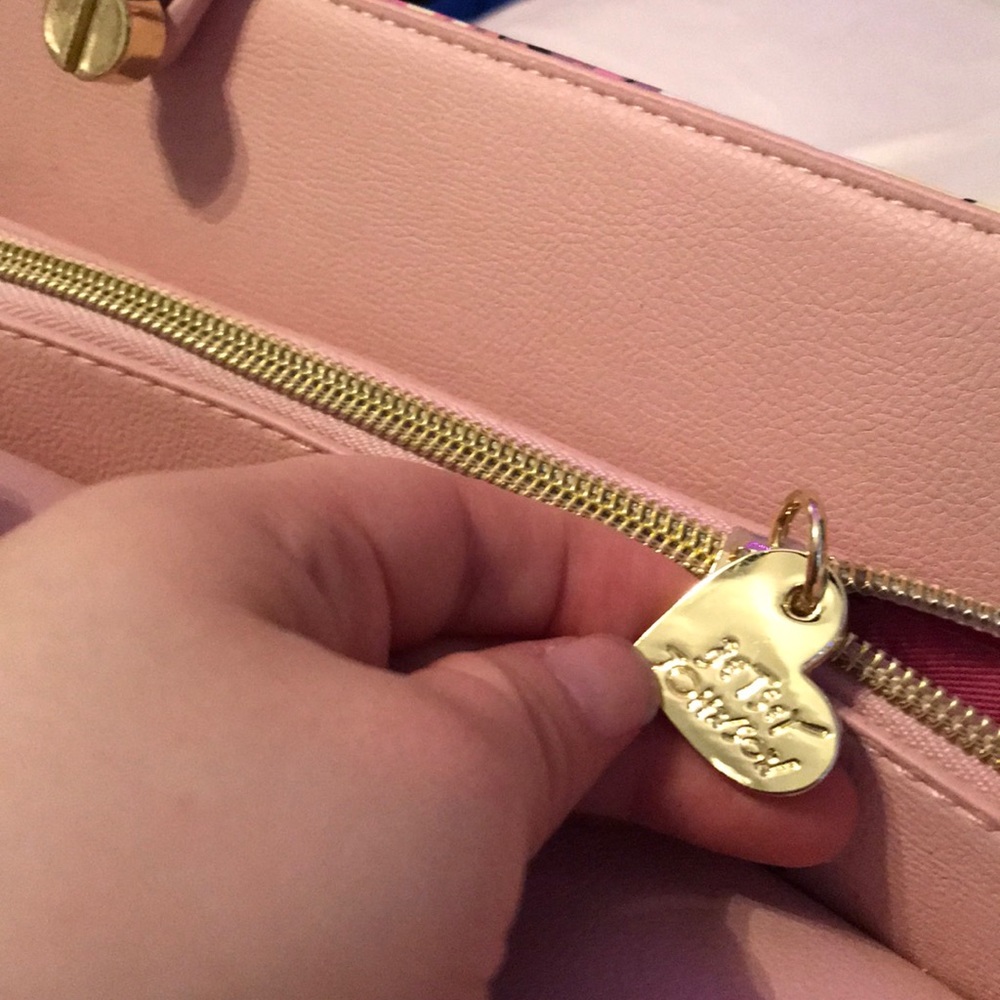 Purse - Picture 9 of 14